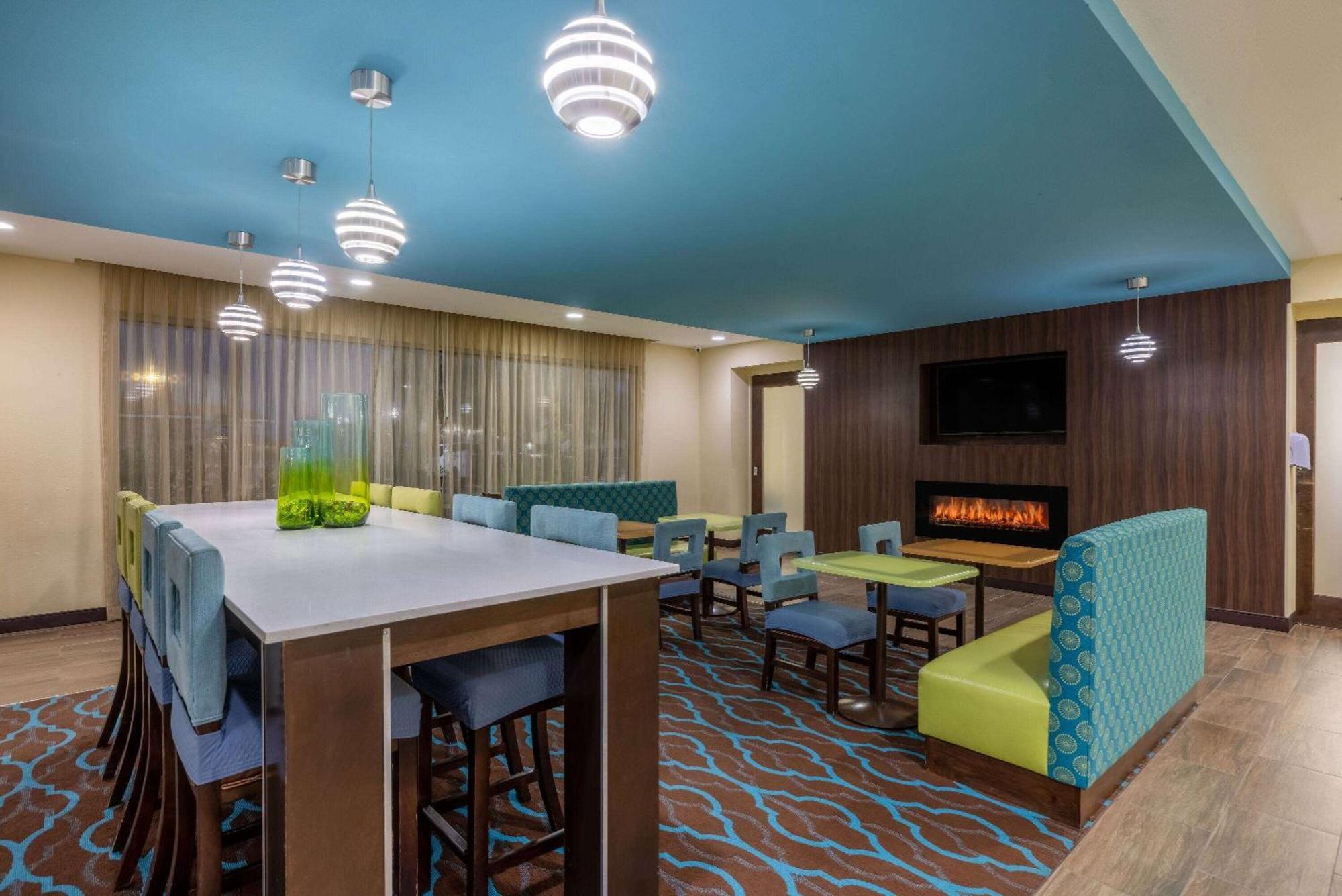 La Quinta By Wyndham Artesia Ξενοδοχείο Εξωτερικό φωτογραφία
